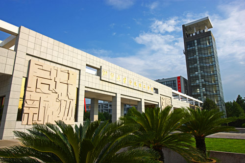 公司開啟智能化交通設施之路,聯合浙大寧波理工研發交通設施管理平臺